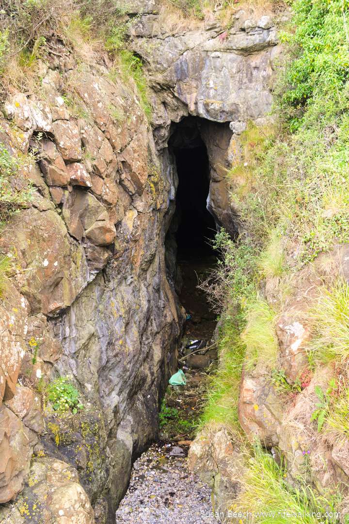 Kirkcaldy Walking festival walk by Fife Out and About. Seafield Cave.